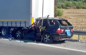 кървав ужас тежка катастрофа драгоман джип вряза тир трима загинаха една жертвите бебе