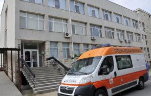 недостиг медицински персонал covid отделението болницата поморие