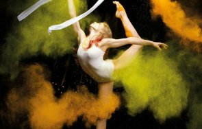 грация разделя златния медал плажа снимка