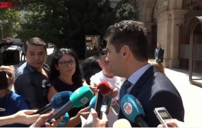 горещо пик кирил петков обяснява двойното гражданство шикалкави знаел нужното одобрение канада обновена живо