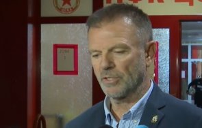 расистки скандал армията треньорът червените тежки думи