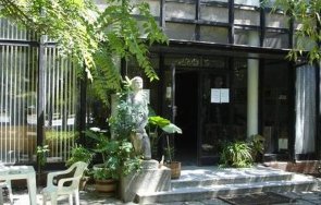 обучават безплатно възрастни дигитални умения димитровград