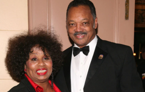 пасторът политически активист джеси джаксън съпругата приети болница covid