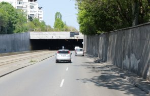 мият транспортния тунел люлин нощта събота