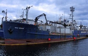 души спасени потъващ кораб гърция