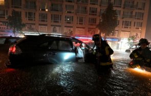 йорк потъна вода заради урагана айда обявиха извънредно положение