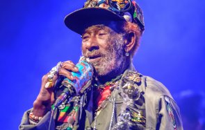 почина легендата реге музиката лий скрач пери