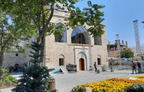 историческо отвориха арменска църква турция 106 години