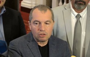 горещо пик toшко слави коментар политическия проект кирил петков асен василев