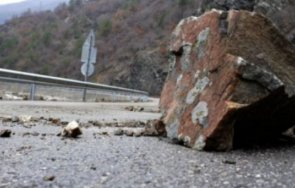 започва укрепването свлачището пътя бяла ботевград