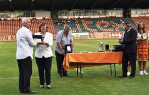 кметът ловеч включи проявите 100 годишнината футбола града снимки