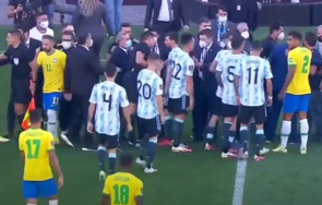 огромен скандал прекратиха класиката бразилия аржентина футболисти нарушили карантината капак стана бой видео