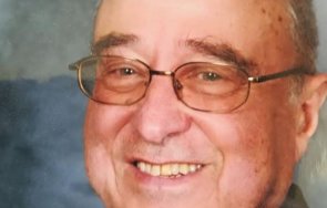 тъжна вест напусна видният български дипломат учен проф еньо савов