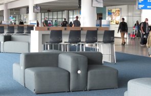 нов дизайн иновативни мебели пътниците на летище софия