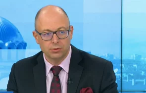 експерт каналджиите изключителен проблем