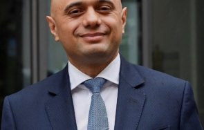 великобритания отказва ваксинационните паспорти