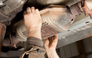 софийска районна прокуратура обвини мъж кражба катализатори