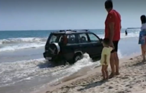 пореден ганьо джип гази пясъка плажа кранево