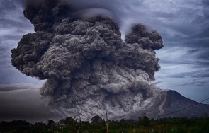 япония издаде предупреждение опасност изригване вулкана отаке