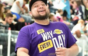 кръщават голям международен турнир плуване бургазлията иван стойчев погубен коронавирус