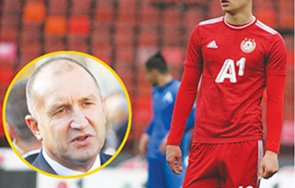 пик ретро синът радев стана футболист цска  снимки