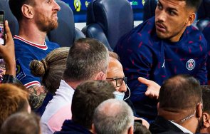 Меси се цупи