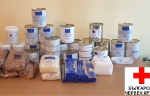 бчк започва раздаването пакети хранителни продукти