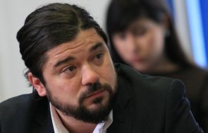 политолог забавянето номинацията герб президента несериозно спрямо избирателите