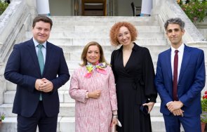 британското посолство домакин благотворително събитие подкрепа ранното детско развитие снимки