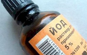 вместо дезинфектант антиваксърите сащ вече пият йод