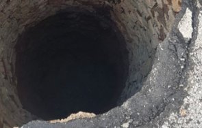 пожарникари спасиха крава пропаднала кладенец