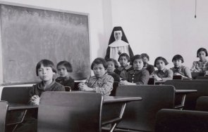 канадските католически епископи извиниха пансионите деца коренното население