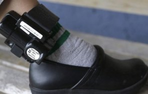 съдът варна оставя домашен арест гривна пласьор наркотици