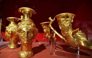 последните минути освободиха панагюрското злато задържано дубай