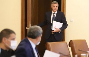 служебното правителство събира редовно заседание