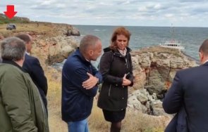 скандално министър гази джип защитена местност управленската импотентност румен радев уби яйлата