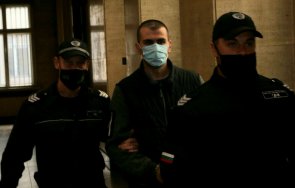 викторио александров отново изправя съда