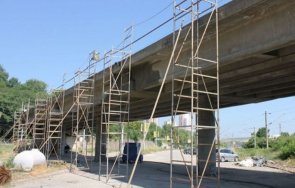 приключи ремонта надлеза плевенския квартал сторгозия