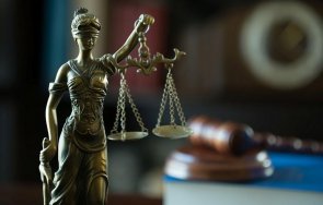 Апелативният съд във Велико Търново е отложил делото Гранити заради разпит на