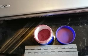 домашно оборудване синтетична дрога разкриха столични криминалисти  снимки