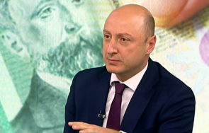 финансовият министър инфлацията изненада