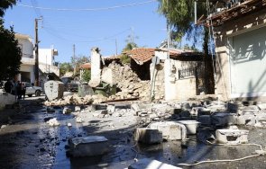 Близо 4000 домове на Крит са обявени за негодни за