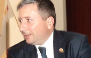 бареков прокопиев две лични партии дърпа конците оксфорд острова пеевски отива избирателите търново благоевград странно кое задкулисието българия