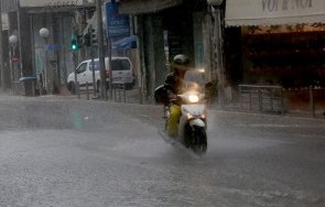 Извънредни мерки в Гърция заради очаквани проливни дъждове предизвикани от