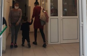 100 деца дневно чакат covid преглед спешното пловдив