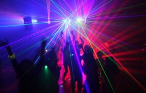 Нощните заведения и дискотеки в Пловдив бяха претъпкани като за