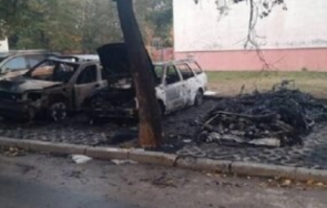 Огромен пожар се е разразил късно снощи във Варна Изгорели