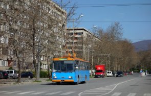 Стартира проектът на община Сливен който включва ремонт на тролейбусната
