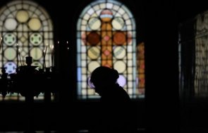 200 годишен храм кюстендил разкри старинни стенописи