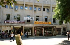 Заемната за възрастни читатели на Регионалната библиотека Христо Смирненски в